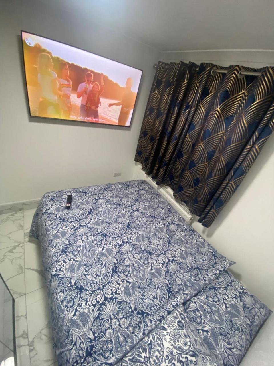 The Royal Boutique Oxford Lodge By London Sleep 6 Hayes  Esterno foto