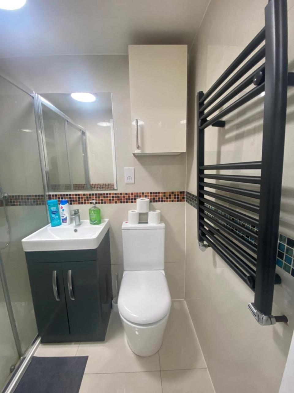 The Royal Boutique Oxford Lodge By London Sleep 6 Hayes  Esterno foto